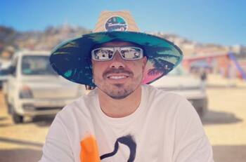 ¿Fin al Dennis Rodman Chileno? Mono Sánchez se aburrió del pelo teñido y estrenó nuevo look para Fiestas Patrias