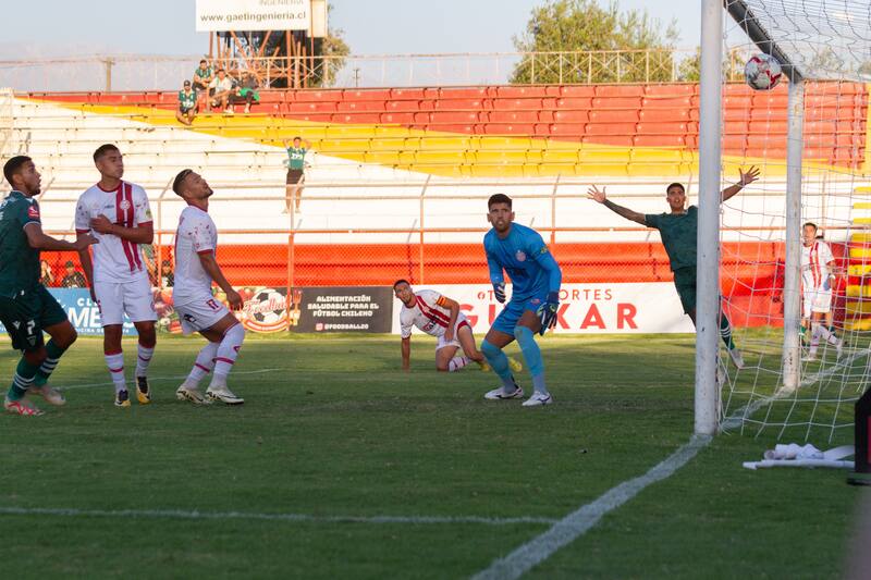 echa mano a las cábalas para dar vuelta su mal momento en la Primera B.