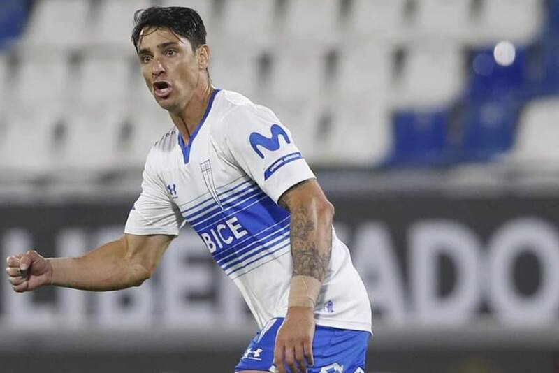 Fernando Zampedri busca seguir rompiendo redes con la UC. Foto: Agencia Aton.