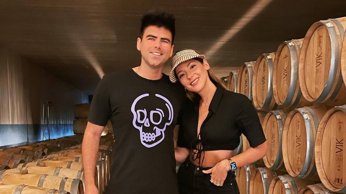 "Los últimos días": Kel Calderón y su pololo, Toto Torrealba, disfrutan las últimas horas de sus vacaciones