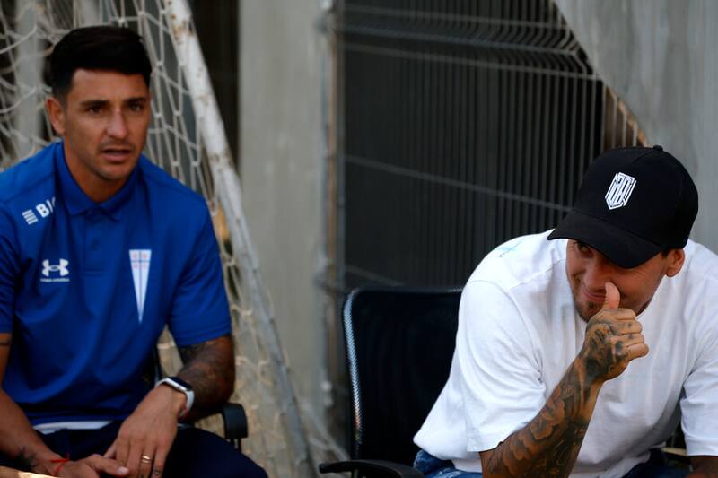 El delantero de la UC entrena en San Carlos de Apoquindo mientras la dirigencia cruzada estudia si ficharlo o no Foto: Aton.