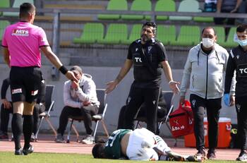 Otra vez un misterio: DT de Wanderers puso en duda su continuidad como interino