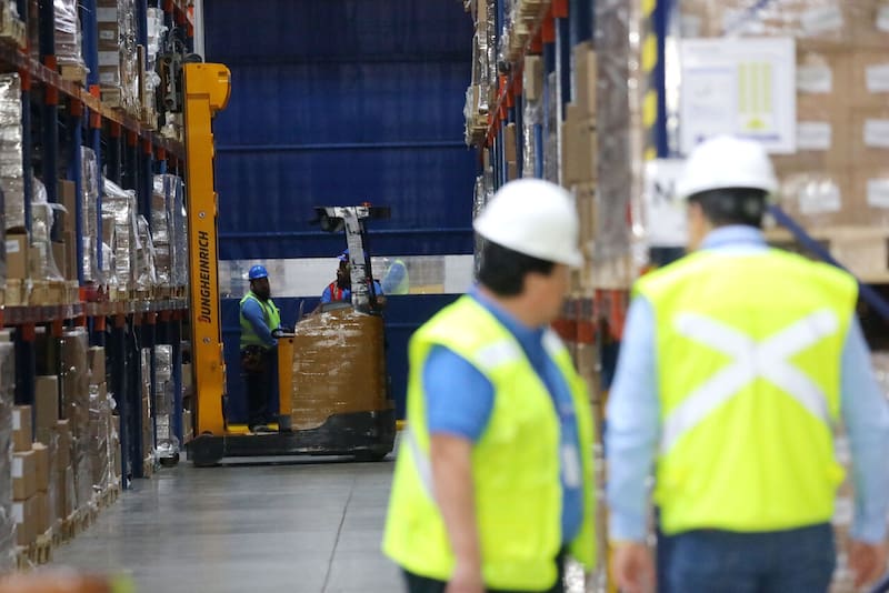 La mayoría de los cupos son para trabajo en bodega.