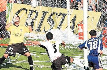 ¿Qué fue de Christian Thompson? El héroe por un día de la U que es tío de una gran promesa de Colo Colo