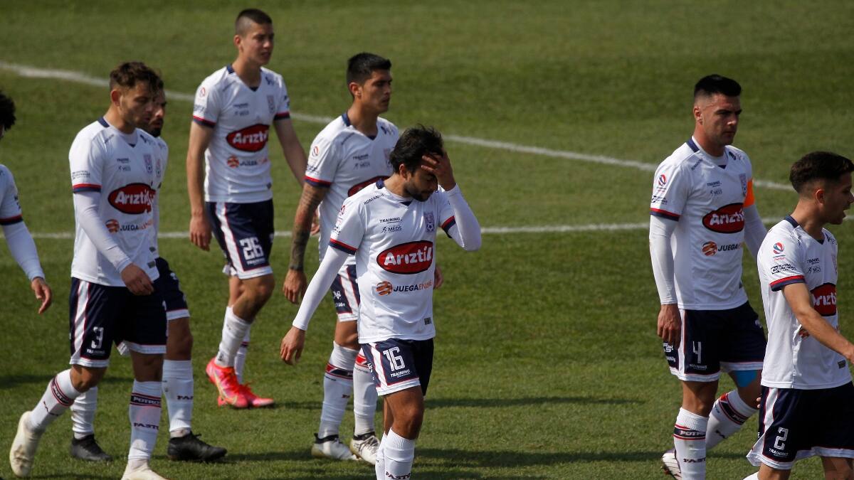 El drama de exarquero de la UC por incertidumbre en el caso Melipilla: "Estamos desesperados"