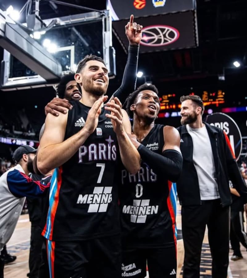 "Fue la coronación de un ciclo de muchos jugadores que llevamos tres años juntos, desde Alemania compartiendo equipo", señala Hererra.