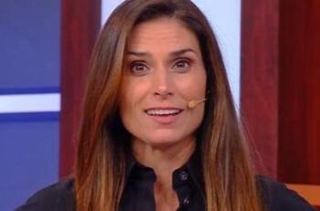 "Crecí y quiero seguir creciendo": Así se despidió Carolina Escobar de TVN en "Buenos Días a Todos"