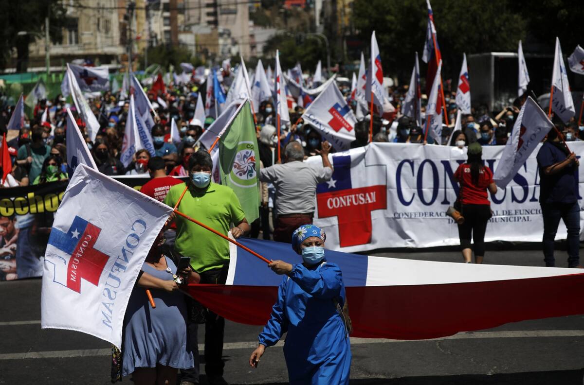 Por mejoras laborales y Código Sanitario: Trabajadores de la salud anuncian movilización