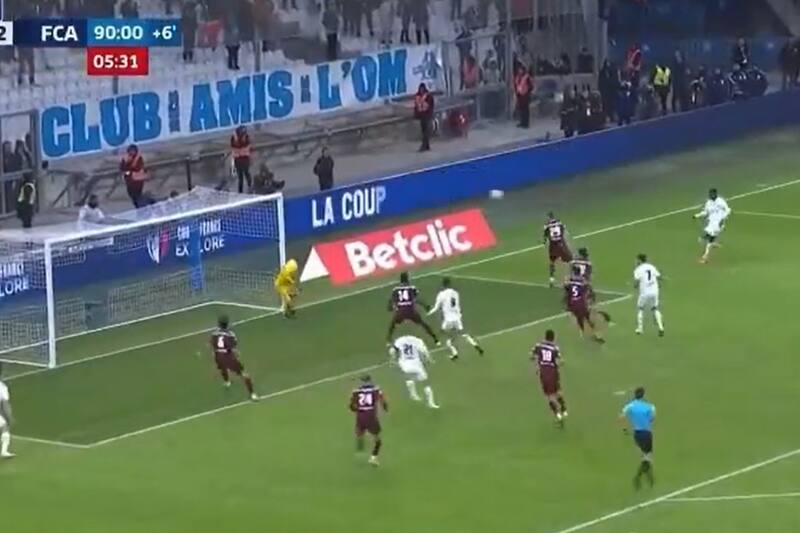 Olympique de Marsella logró empate sobre la hora frente al Annecy