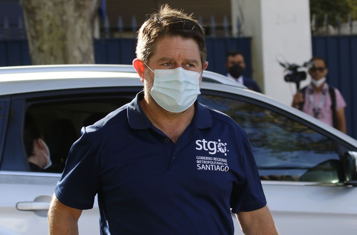 Racionamiento de agua: Gobernador Orrego advirtió que la medida podría afectar a toda la Región Metropolitana