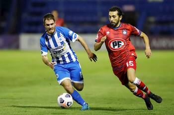 Huachipato es invencible: Ganó a 12 de Octubre en Paraguay y es líder exclusivo en Copa Sudamericana