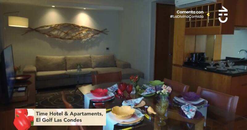 El hotel donde se hospeda en Santiago / CHV.