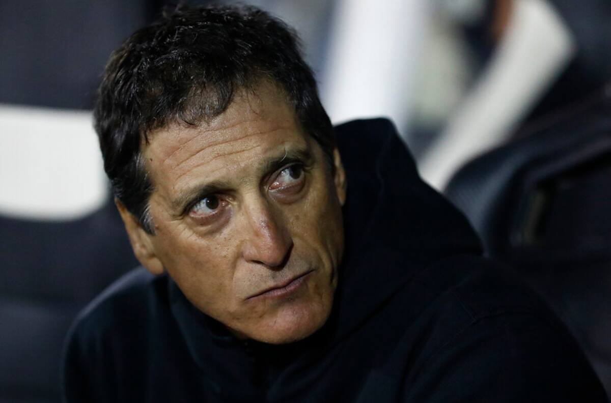 Juvenal Olmos: "Mario Salas inquieta al jugador de Colo Colo desde la banca"