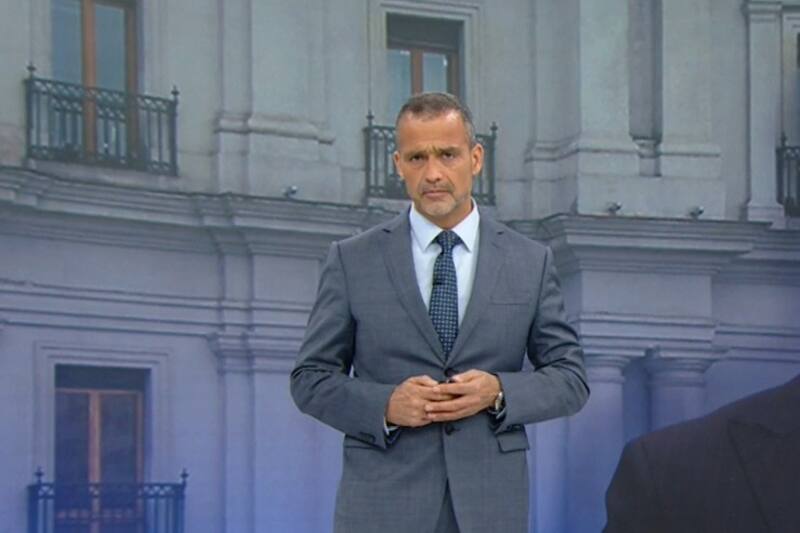 conduho en solitario el noticiero de TVN