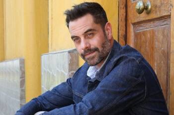 "Eres todo en mi vida": Julio Jung Duvauchelle enternece las redes con bella postal y especial dedicatoria a su pequeña hija, Matilda