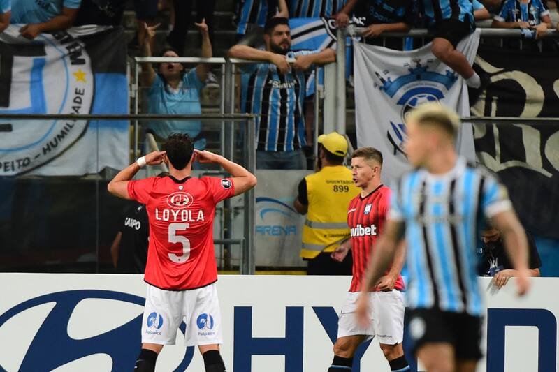 La prensa catalogó de verdugo al equipo sureño Foto: EFE