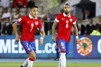¿Decadencia? Vidal y Sánchez son los chilenos con menos minutos en Europa