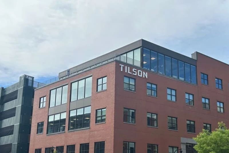 La empresa fue estafada por uno de sus clientes principales.