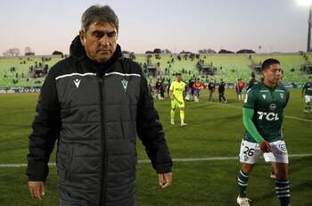 Emiliano Astorga respondió ante los insultos de Francisco Alarcón en nueva derrota de Wanderers