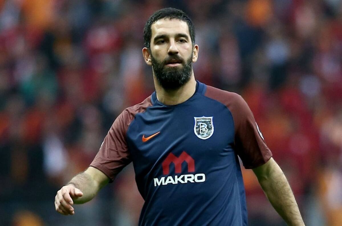 Arda Turan buscaría jugar en Argentina y suena en Boca Juniors