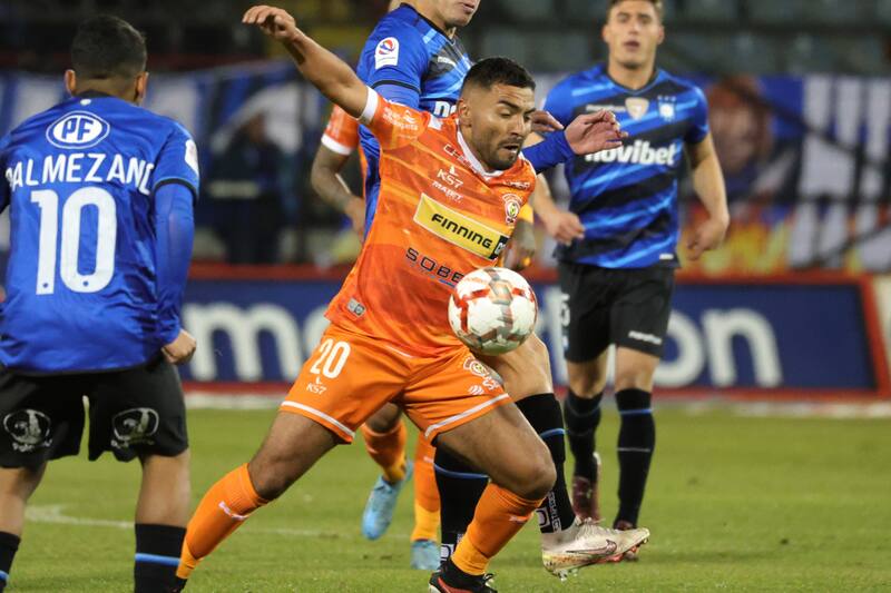Mario Sandoval, jugando por Cobreloa.