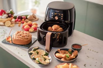 Puede ser peligroso: Estos son nueve alimentos que JAMÁS debes meter en la freidora de aire