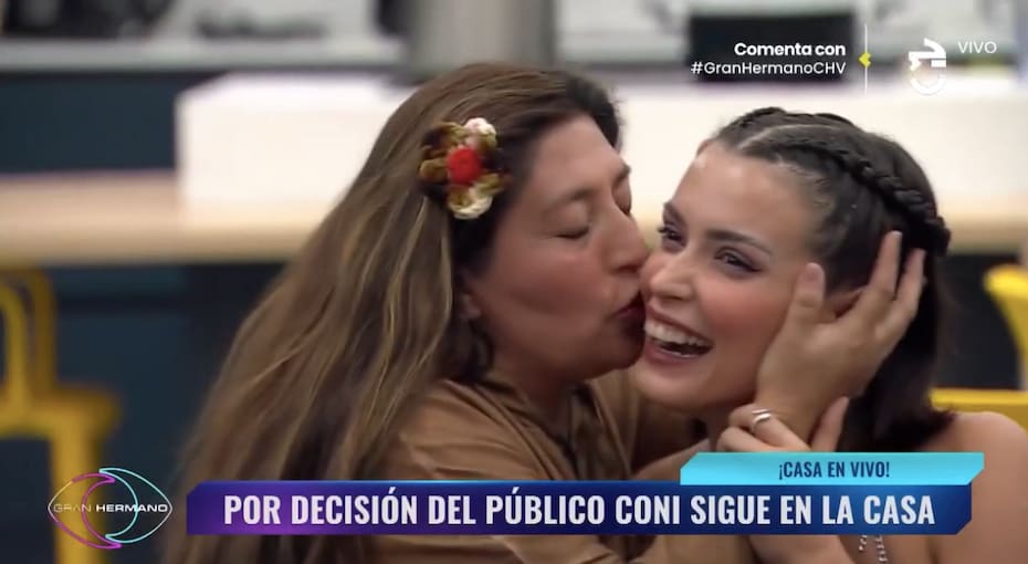 Constanza Capelli fue la primera salvada por el público. Foto: CHV.