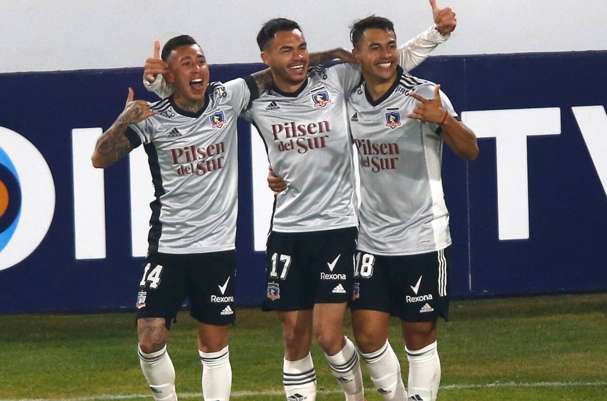 Colo Colo estaría tras los pasos de un delantero de Racing para reemplazar a Nicolás Blandi