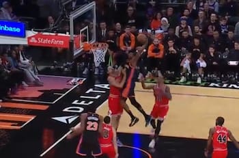 VIDEO | NBA: La gran espectacular clavada de Rowan Alexander para los New York Knicks ante Chicago Bulls