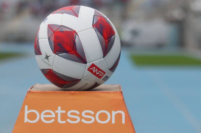 Pelota del Campeonato Nacional. Agencia Aton