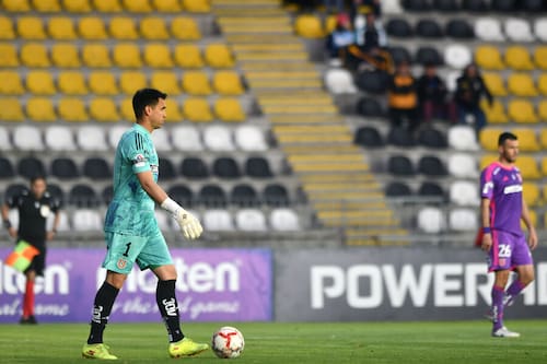 El duro golpe que recibió Cristopher Toselli en la U. Foto: Aton.
