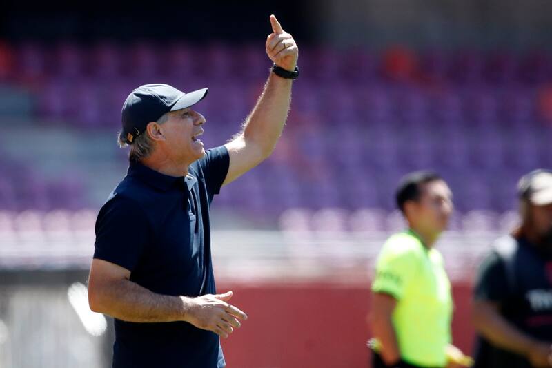 Ariel Holan seguirá en la UC. Foto: Agencia Aton.