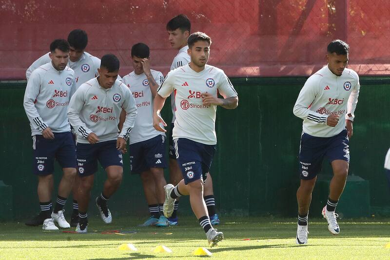 Lucas Assadi entrenando en La Roja. Foto: Aton.