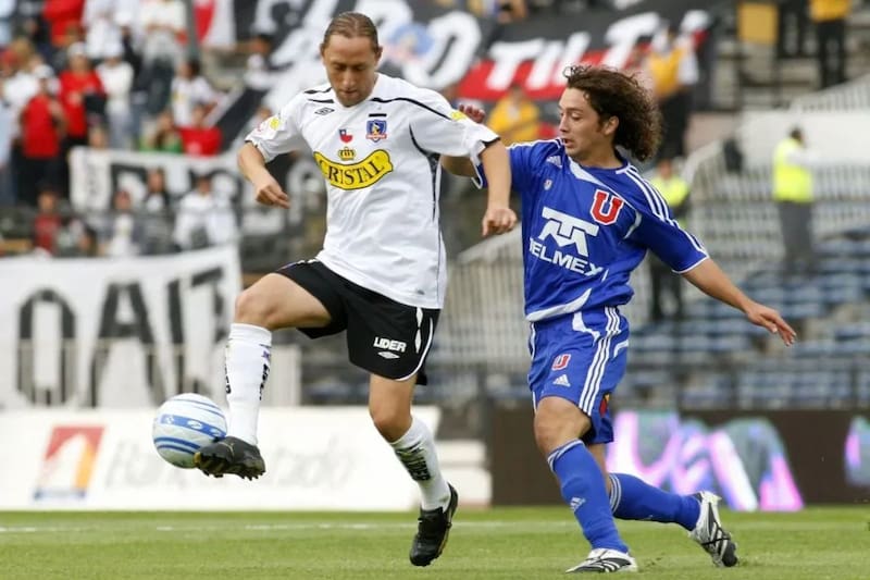 18 temporadas con la camiseta de Colo Colo. Foto: Photosport.