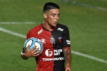 No hay caso: Brian Fernández protagoniza nueva indisciplina en Colón y ya agotó la paciencia de Néstor Gorosito