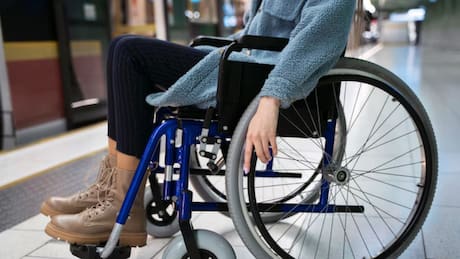 Pensión Básica Solidaria de Invalidez entrega $224.000 a las personas que pertenezcan al 80% de la población vulnerable