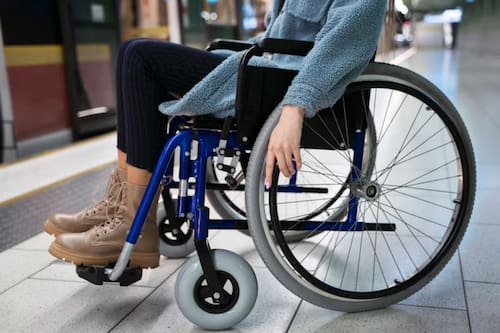 Pensión Básica Solidaria de Invalidez entrega $224.000 a las personas que pertenezcan al 80% de la población vulnerable