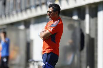 Carlos Véliz, DT de la U Femenina: “Es una pena que el Clásico Universitario se juegue sin público”