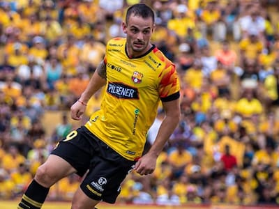 Mientras la U sufre con sus delanteros, este es el duro golpe que recibió Octavio Rivero en Ecuador