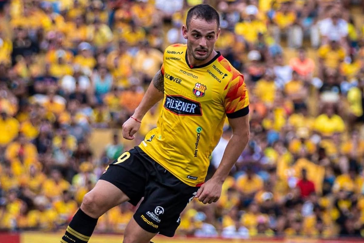 Lo intentó fichar la U como figura, ahora es estrella en Ecuador y brilla con este golazo Lo intentó fichar la U como figura, ahora es estrella en Ecuador y brilla con este golazo