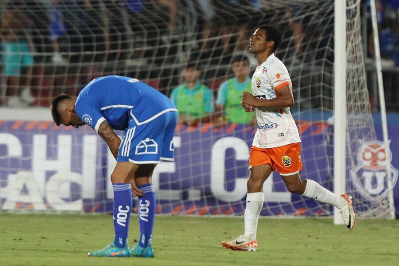 En la primera rueda, la U y Cobresal igualaron 2-2 en el Estadio Nacional. Foto: Aton.