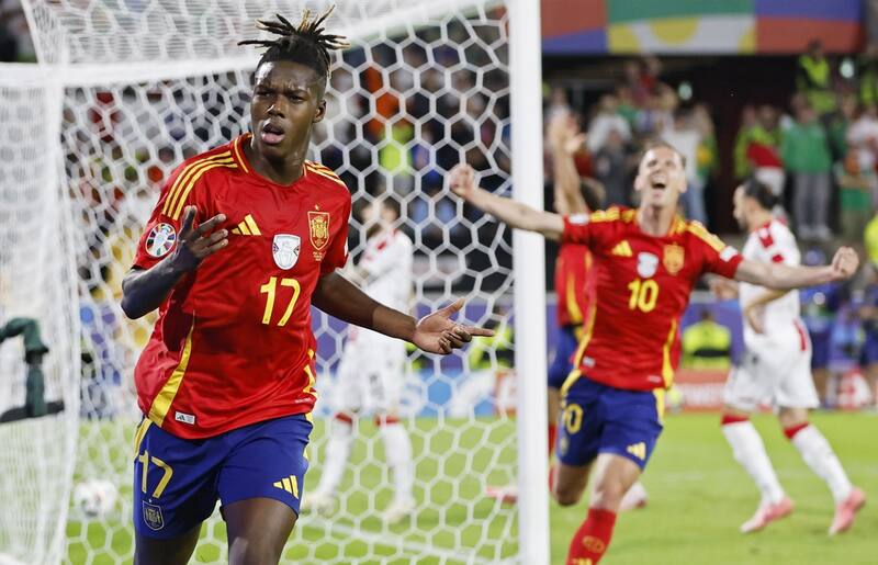 Nico Williams tiene una clausula de bajo valor. Foto: EFE