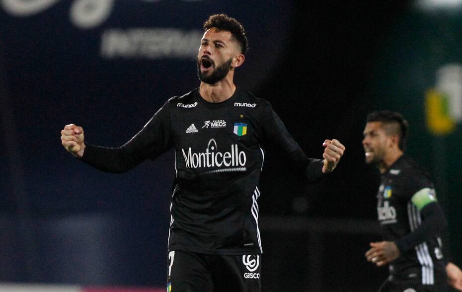 Anotó 13 goles en O'Higgins de Rancagua.