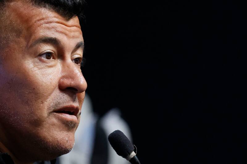 Aseguran que Jorge Almirón habría tenido contacto con la banca de Colo Colo en el partido contra Huachipato