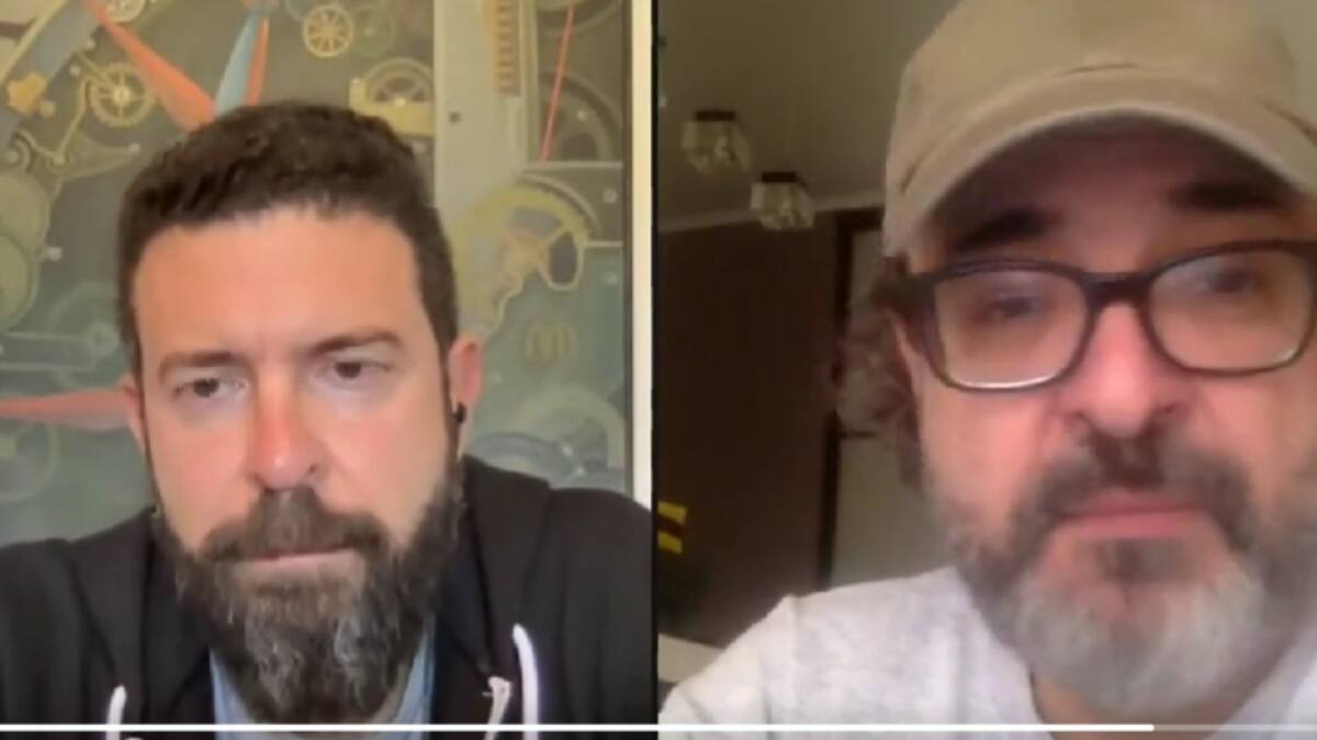 Escritor chileno Gonzalo Lira reapareció sano y salvo tras haber sido declarado muerto