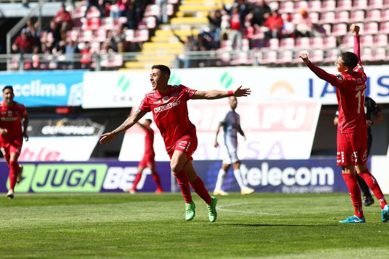 Ñublense derrotó 1-0 a Cobresal en Chillán. Foto: Aton.