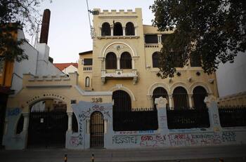 Registran motel clandestino funcionando en plena cuarentena: 10 detenidos