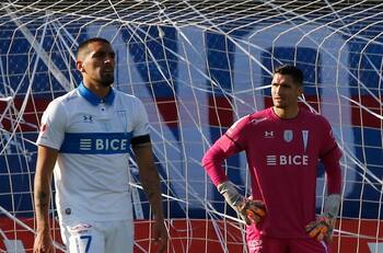 "Está nervioso": Matías Dituro se llevó todas las burlas en redes sociales tras su grosero error en el clásico entre la U y la UC