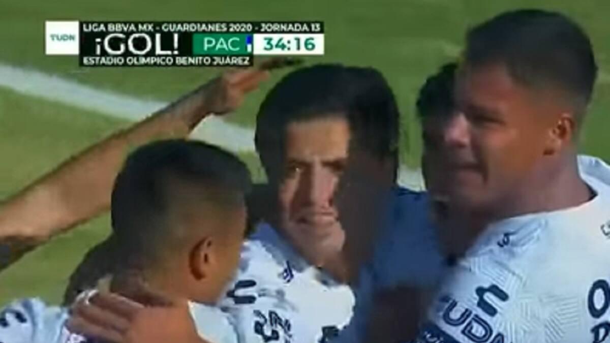 La notable asistencia de Víctor Dávila para el gol del Pachuca
