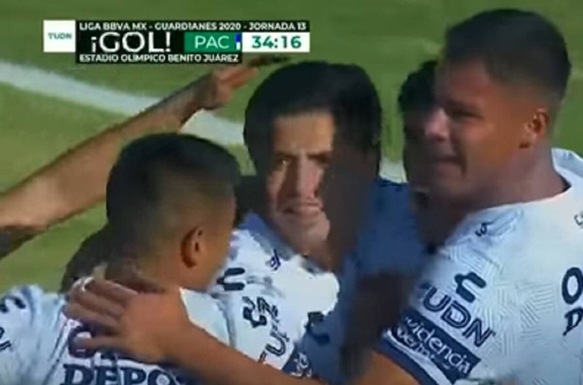 La notable asistencia de Víctor Dávila para el gol del Pachuca